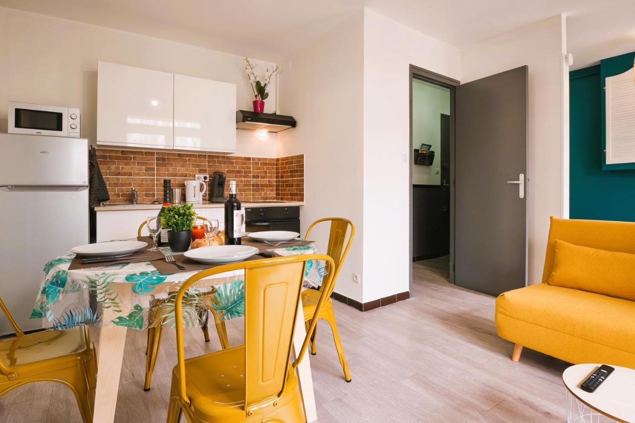 Tout Confort ! Climatisation, Centre-Ville, Parking, Terrasse, Wifi, Netflix Каркассонн Екстер'єр фото